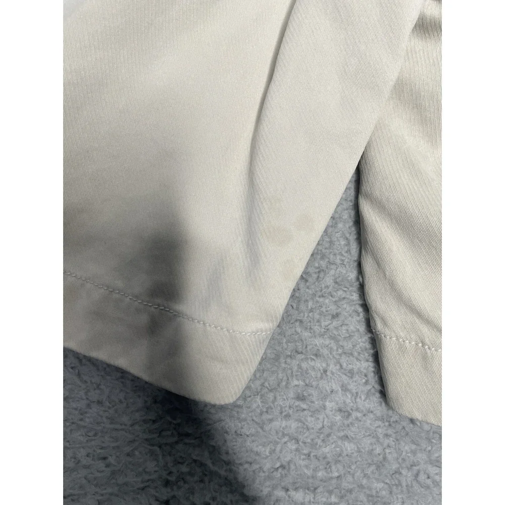 Tommy Bahama Relax Cargo Shorts Mens‎ 32 Beige Tan 100% Silk Casual Performance